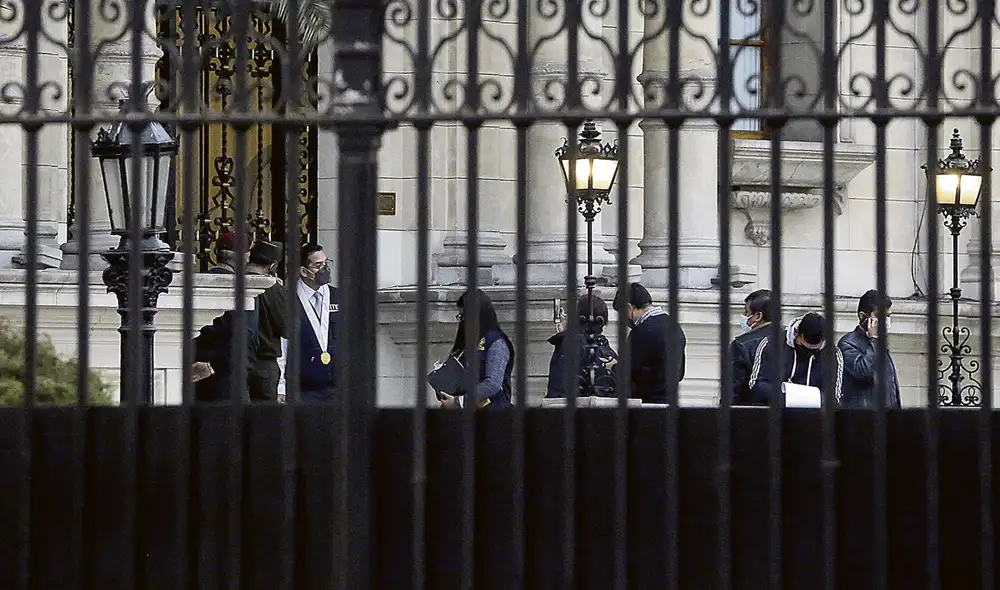 Inubicable. En Palacio de Gobierno dijeron que no se encontraba la cuñada Yenifer Paredes. Foto: John Reyes/La República Inubicable. En Palacio de Gobierno dijeron que no se encontraba la cuñada Yenifer Paredes. Foto: John Reyes/La República