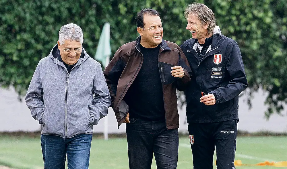Reynoso aseguró en conferencia de prensa que continuará con el proceso y base dejado por Ricardo Gareca. Foto: difusión Reynoso aseguró en conferencia de prensa que continuará con el proceso y base dejado por Ricardo Gareca. Foto: difusión