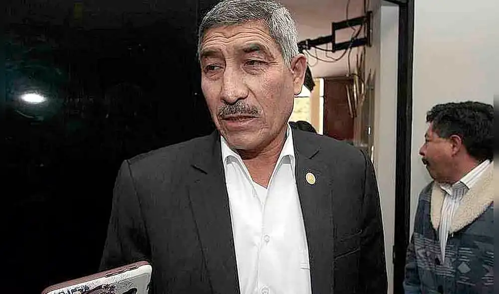 Vera con dos tachas. Foto: La República