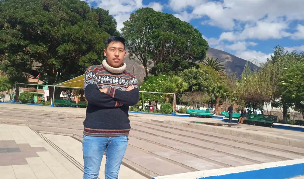 El joven ha llegado ha llegado con sus videos a más de 400 mil personas. Foto: La República/Alexander Flores El joven ha llegado ha llegado con sus videos a más de 400 mil personas. Foto: La República/Alexander Flores