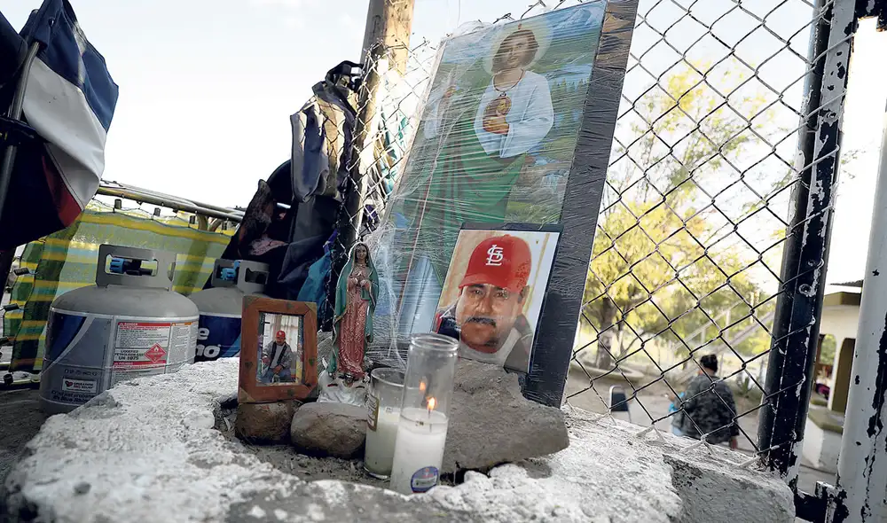 Rescate. Hasta la fecha los rescatistas no han tenido contacto con los mineros atrapados. Rescate. Hasta la fecha los rescatistas no han tenido contacto con los mineros atrapados.