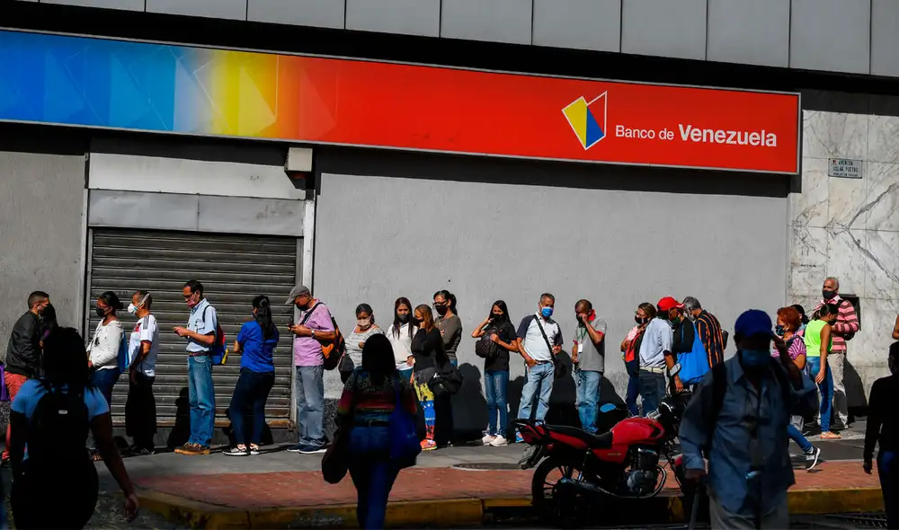 El mes de agosto trae un feriado bancario en Venezuela, según Sudeban. Foto: AFP El mes de agosto trae un feriado bancario en Venezuela, según Sudeban. Foto: AFP