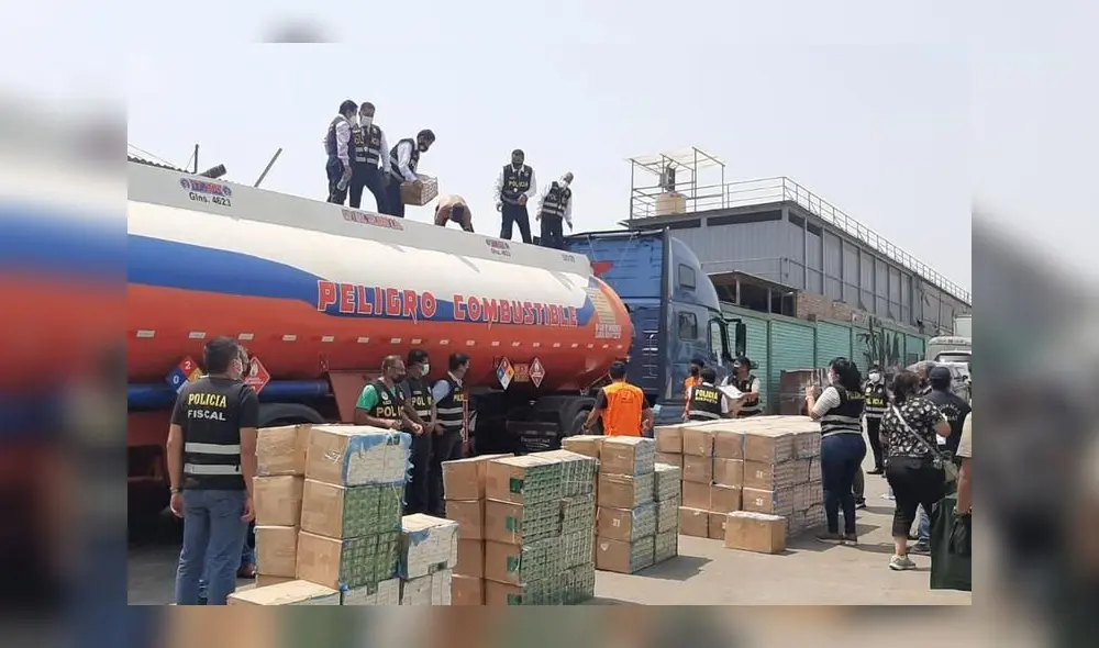 Paraguay se ha convertido en uno de los mayores productores mundiales de cigarrillos de contrabando, con más de US$ 1.000 millones desaparecidos anualmente en el mercado negro. Foto: PNP Paraguay se ha convertido en uno de los mayores productores mundiales de cigarrillos de contrabando, con más de US$ 1.000 millones desaparecidos anualmente en el mercado negro. Foto: PNP