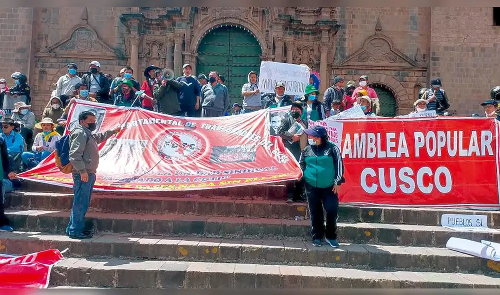 Protesta. En abril los gremios en Cusco se movilizaron. Foto: La República Protesta. En abril los gremios en Cusco se movilizaron. Foto: La República