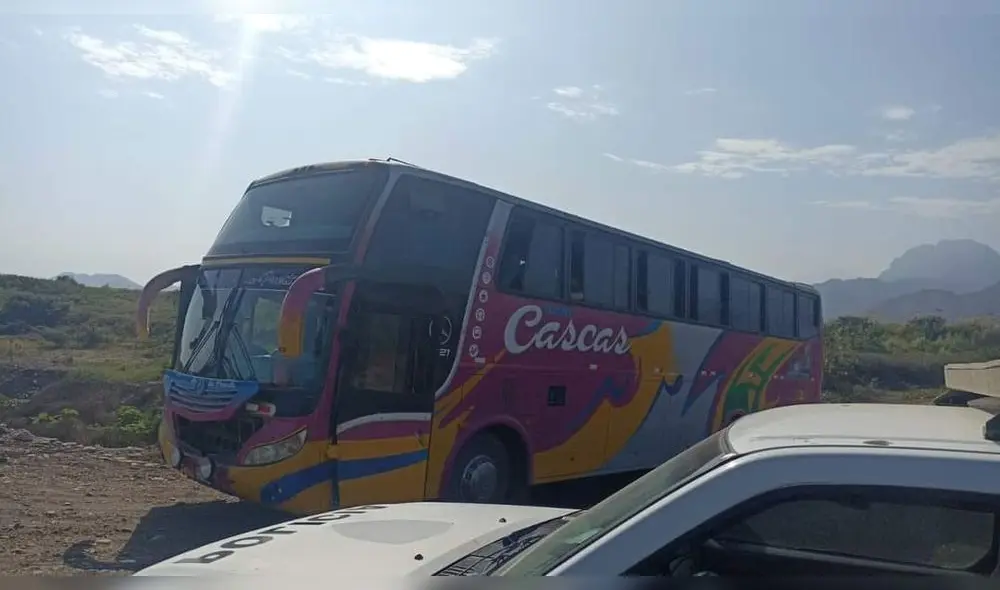 Sujetos se apoderaron de mochilas, celulares, laptops y dinero en efectivo. Foto: Pampas de Jaguey