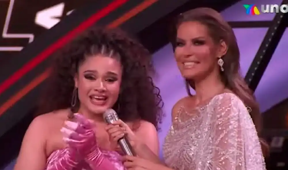 La participante hondureña Cesia fue la favorita del público y ganó esta edición de La Academia. Foto: captura TV Azteca
