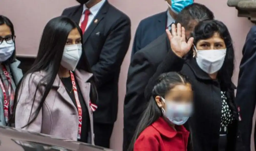 Yenifer y Lilia Paredes se encuentran investigadas por el presunto delito de colusión agravada. Foto: La República Yenifer y Lilia Paredes se encuentran investigadas por el presunto delito de colusión agravada. Foto: La República