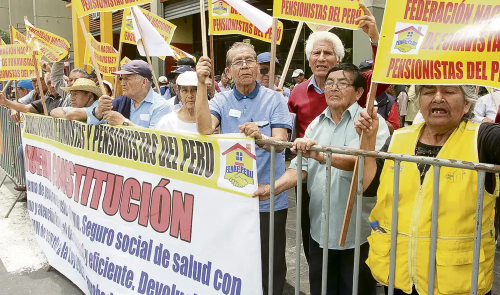Población vulnerable. Son 2 millones los exaportantes al Fonavi, en su mayoría adultos mayores, que esperan su dinero. Foto: difusión