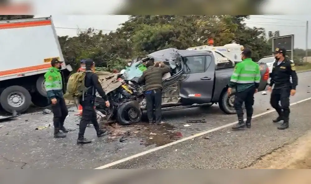 Colisión ocurrió a las 7.15 a.m. Foto: Facebook/Noticias desde Casma