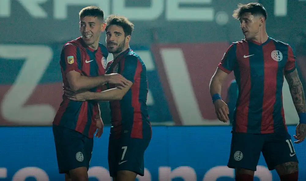 San Lorenzo se fue al descanso con el marcador 1-0 a su favor ante Platense. Foto: Liga Profesional de Fútbol