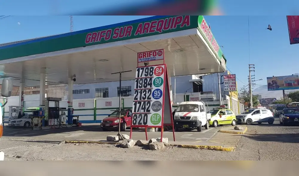 EL GLP continúa siendo el combustible más económico en los grifos. Foto: Alexis Choque/ URPI-GLR