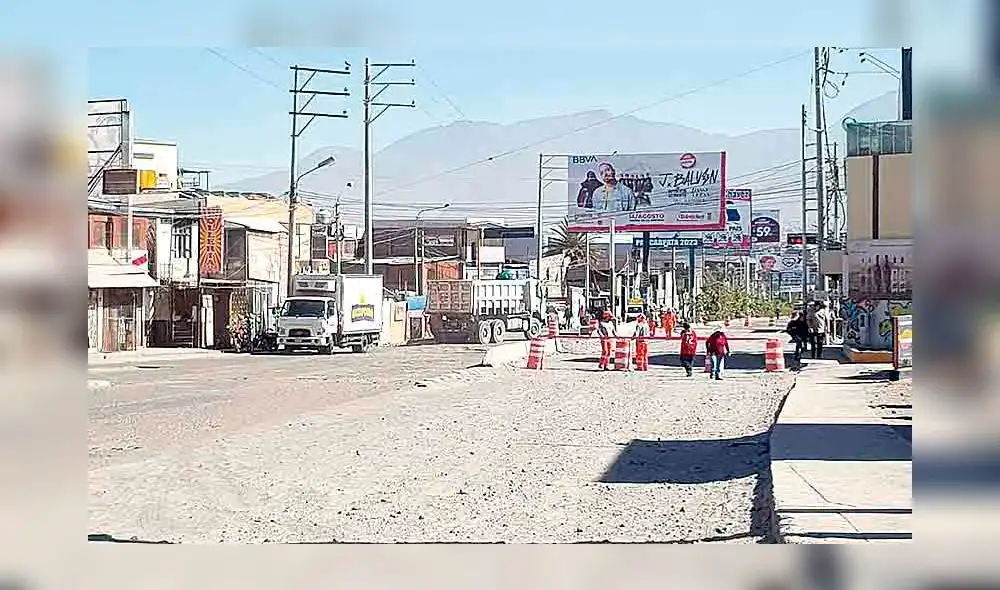 Cierre. Ayer se cerró la avenida Jesús para iniciar con el último tramo de las obras en el intercambio Bicentenario. Foto: La República Cierre. Ayer se cerró la avenida Jesús para iniciar con el último tramo de las obras en el intercambio Bicentenario. Foto: La República
