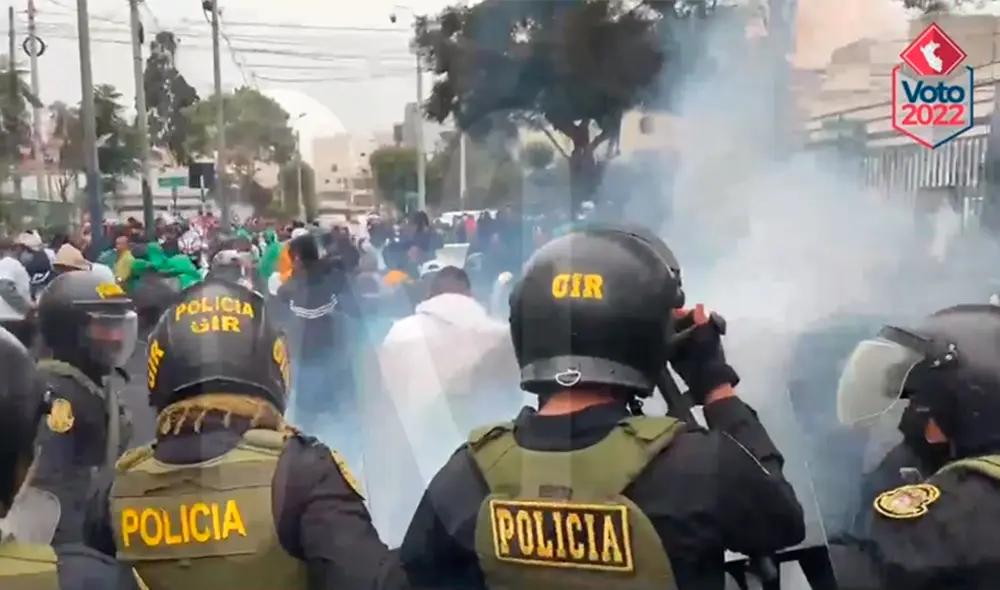 Álex Gonzáles fue excluido de las elecciones 2022 por irregularidades en la presentación de documentos. Foto: captura Canal N Álex Gonzáles fue excluido de las elecciones 2022 por irregularidades en la presentación de documentos. Foto: captura Canal N