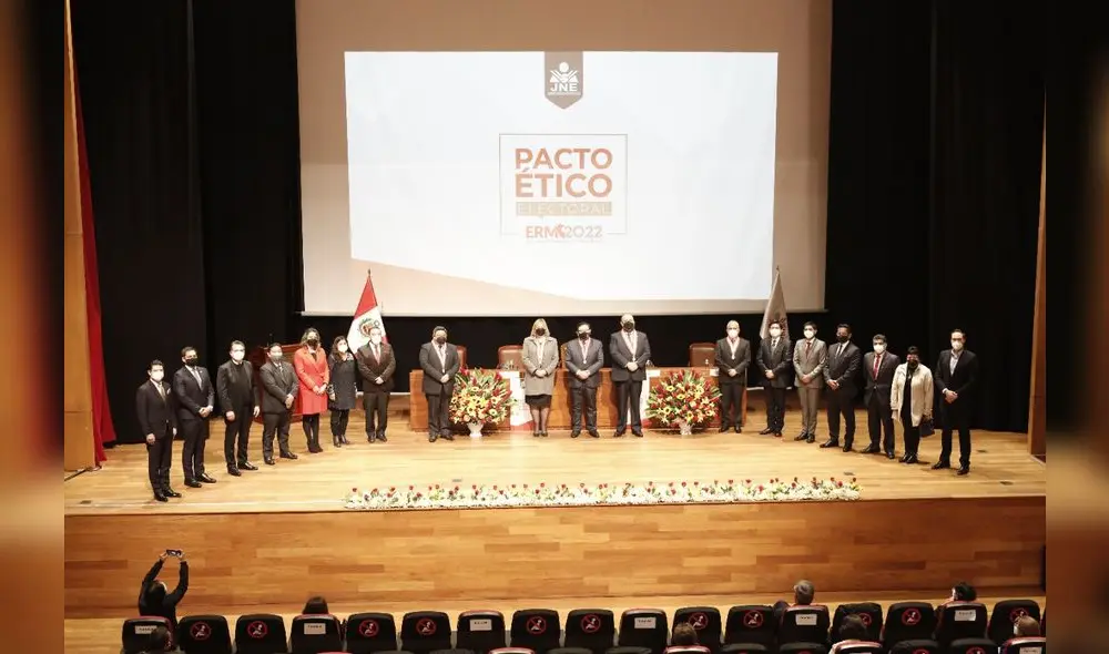 JNE organizó firma del Pacto Ético Electoral para Elecciones Regionales y Municipales de 2022. Foto: Antonio Melgarejo/La República