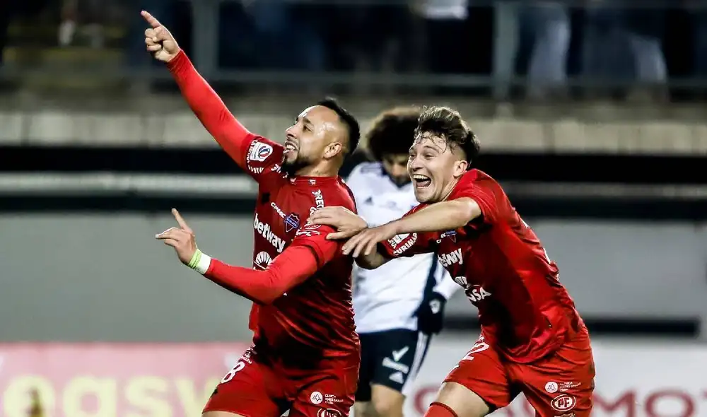 Colo Colo deberá ganar en la vuelta para clasificar a la siguiente ronda. Foto: Ñublense Colo Colo deberá ganar en la vuelta para clasificar a la siguiente ronda. Foto: Ñublense