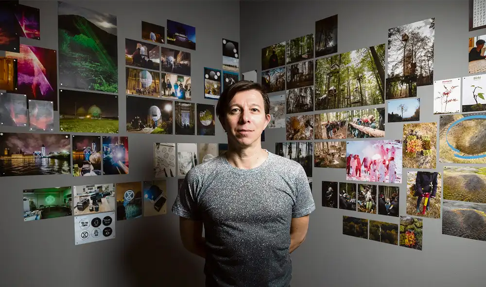 El artista. La exposición irá acompañada de un programa de actividades culturales gratuitas. Foto: difusión