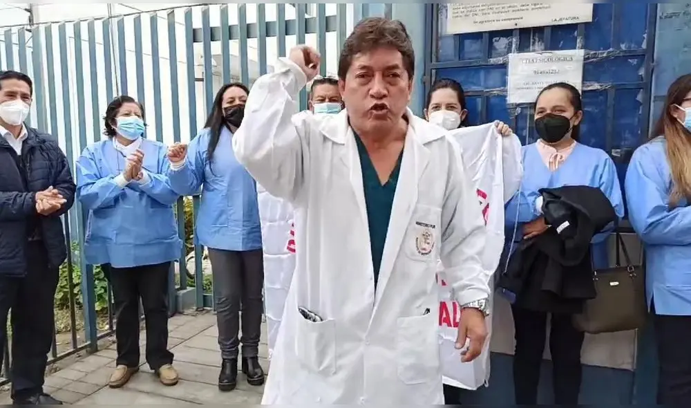 Personal de Medicina Legal solo atiende con piquetes debido a huelga. Foto: Y. Goicochea/La República Personal de Medicina Legal solo atiende con piquetes debido a huelga. Foto: Y. Goicochea/La República