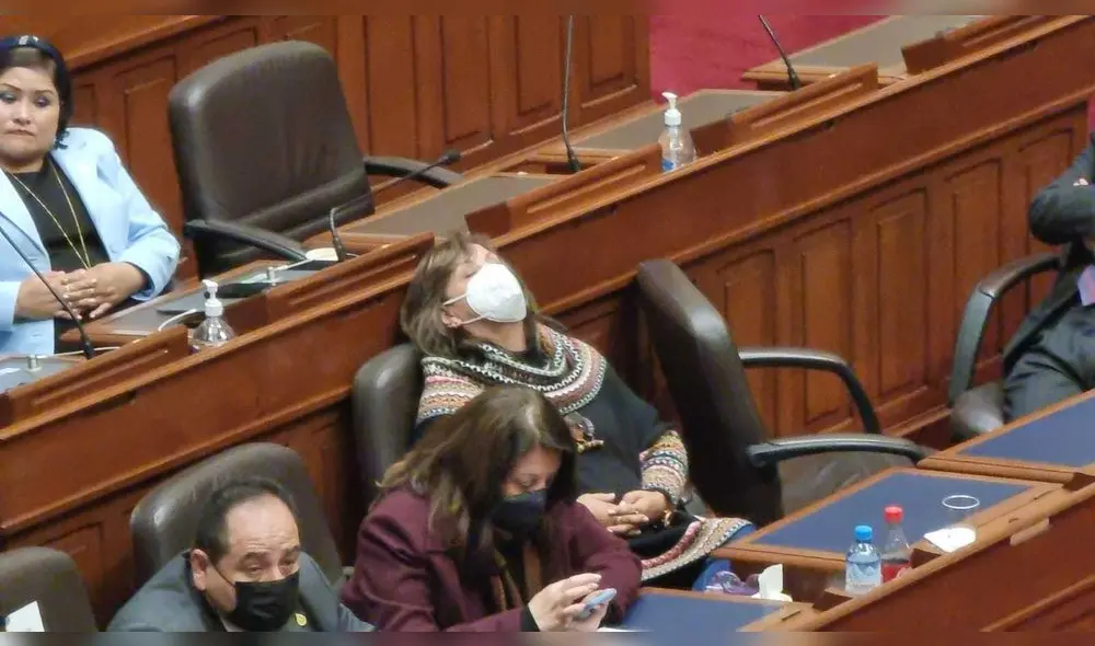 Vicepresidenta de la República actualmente afronta una denuncia constitucional en la SAC del Parlamento. Foto: Giuliana Castillo/URPI-GLR Vicepresidenta de la República actualmente afronta una denuncia constitucional en la SAC del Parlamento. Foto: Giuliana Castillo/URPI-GLR