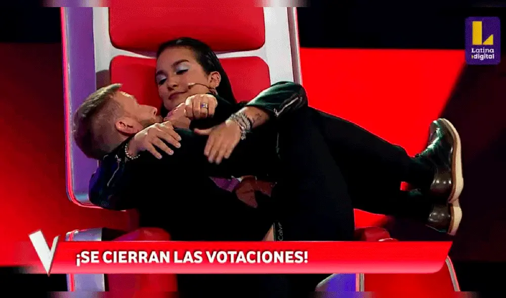 Noel Schajris y Daniela Darcourt protagonizaron escena en "La voz Perú". Foto: Latina