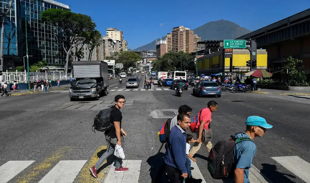 Conoce el precio del dólar en Venezuela hoy, según Dólar Monitor y DolarToday. Foto: AFP