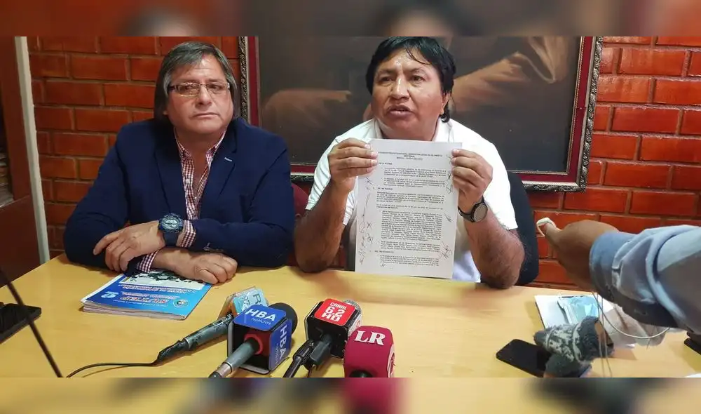 Dirigentes del Sindicato Unitario de Trabajadores en la Educación del Perú (Sutep). Foto: Alexis Choque/La República Dirigentes del Sindicato Unitario de Trabajadores en la Educación del Perú (Sutep). Foto: Alexis Choque/La República