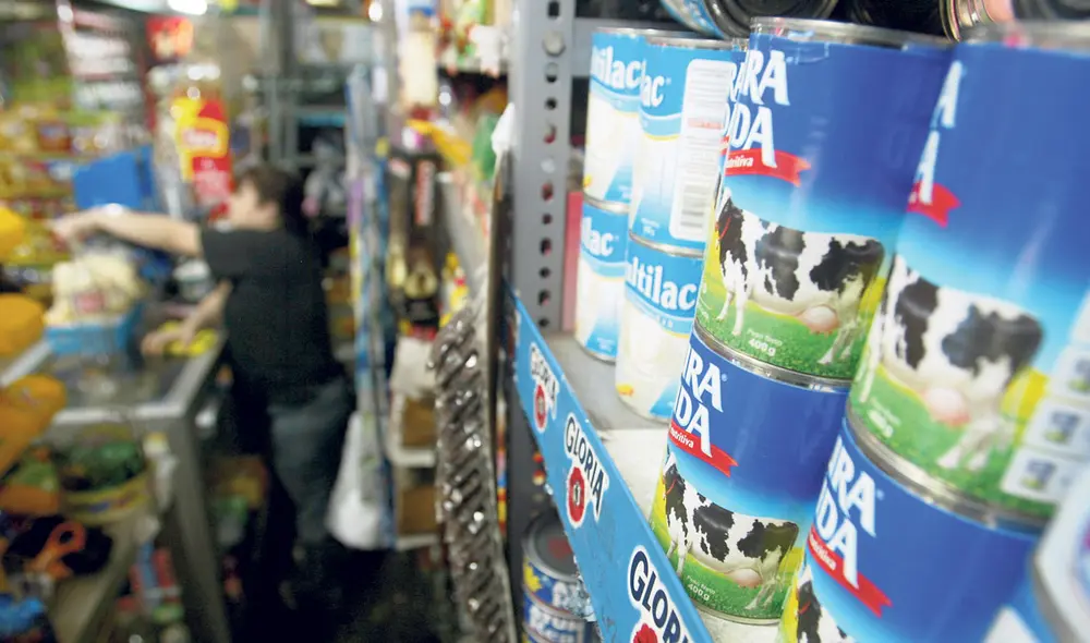 Nuevas reglas. Solo puede usarse leche fresca y no en polvo para elaborar leche evaporada. Nuevas reglas. Solo puede usarse leche fresca y no en polvo para elaborar leche evaporada.