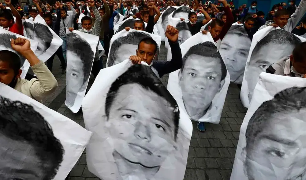 Murillo Karam es el más alto exfuncionario detenido por la desaparición de los normalistas, ocurrida en el estado de Guerrero (sur). Foto: El Universal Murillo Karam es el más alto exfuncionario detenido por la desaparición de los normalistas, ocurrida en el estado de Guerrero (sur). Foto: El Universal