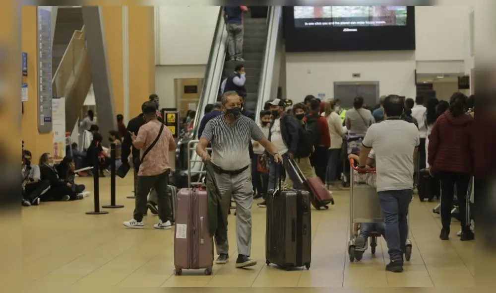 Los peruanos se alistan para disfrutar un feriado largo. Foto: Gerardo Marín / La República