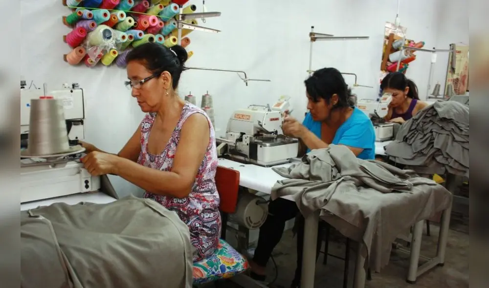 1 millón 33.000 de trabajadores en situación de precariedad por ingresos son mujeres, más que la tasa de varones. Foto: Andina