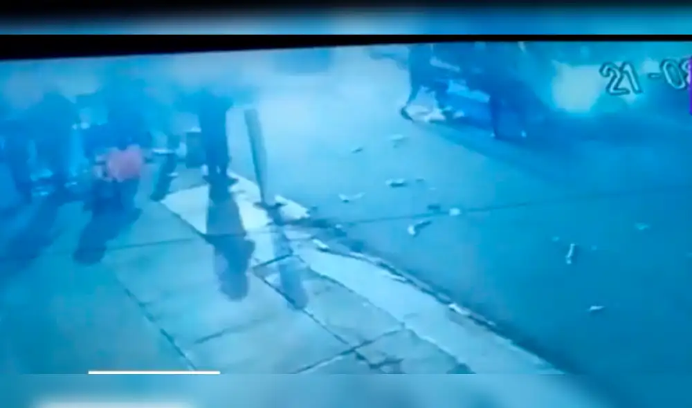 La madre señaló que su hijo se siente culpable porque le quitaron la carretilla valorizada en S/ 700 con mercadería de S/ 200. Foto: captura de Latina