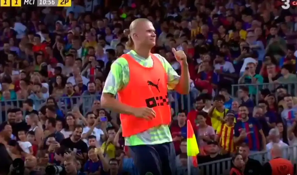 Haaland fue ovacionado por el Camp Nou. Foto: captura Haaland fue ovacionado por el Camp Nou. Foto: captura
