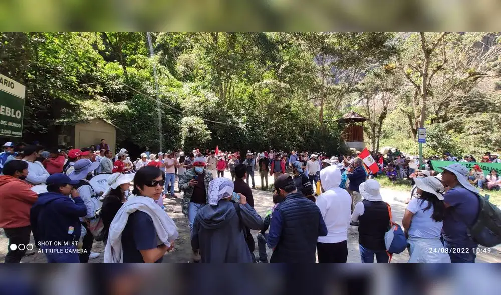 Manifestaciones. Pobladores tomaron los accesos hacia la ciudad inca. 180 turistas se quedaron sin conocer Machupicchu. Foto: La República