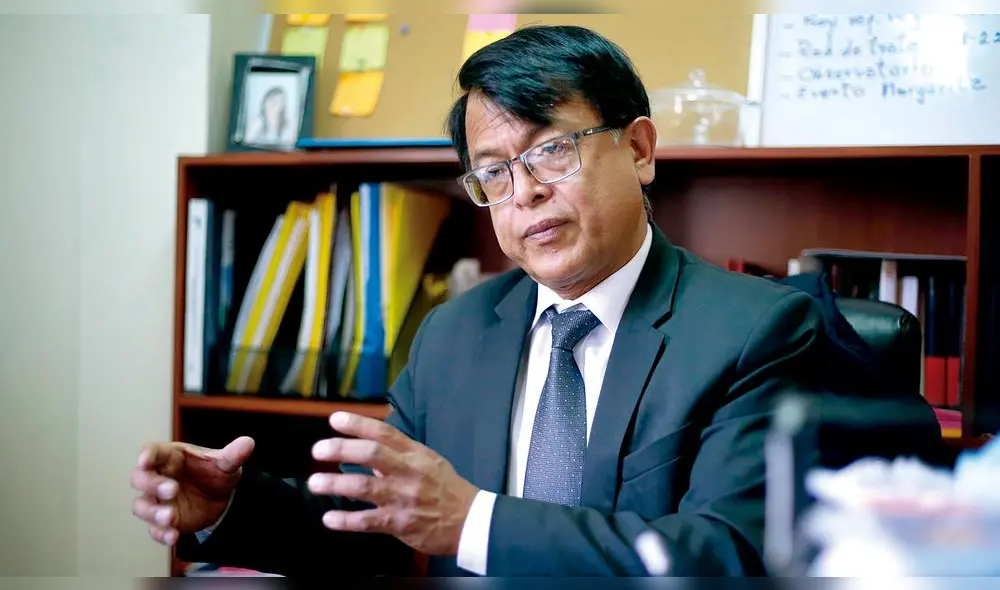 Renunciante Hugo Yuen.