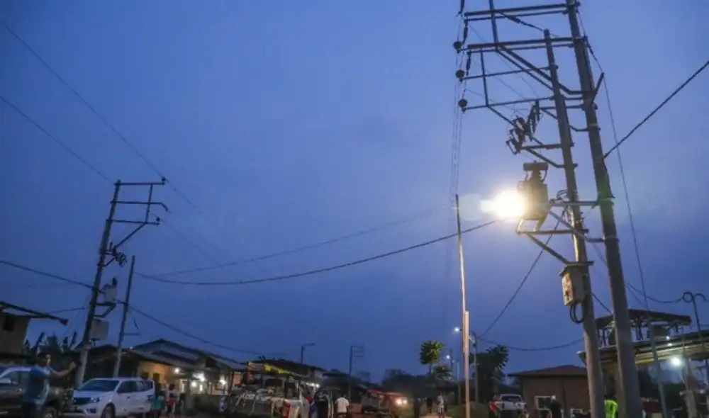 El Ministerio de Energía y Minas ha elaborado dos propuestas que permitirán, en un futuro próximo, una rebaja en las tarifas mensuales por consumo eléctrico. Foto: Minem El Ministerio de Energía y Minas ha elaborado dos propuestas que permitirán, en un futuro próximo, una rebaja en las tarifas mensuales por consumo eléctrico. Foto: Minem