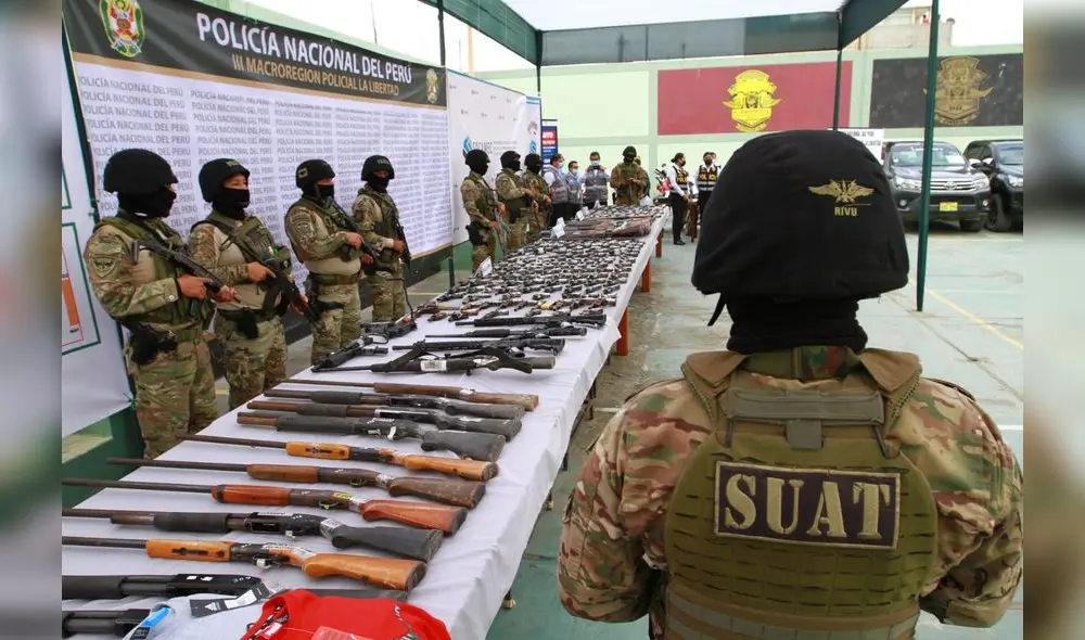 La Policía realiza operativos y requisa armas a las bandas criminales. Foto: La República