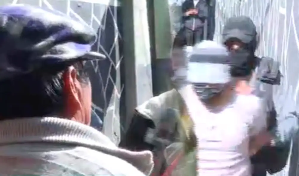 El sujeto le confesó a su padre que abusó sexualmente de la hija de su pareja. Foto: composición LR / captura TP El sujeto le confesó a su padre que abusó sexualmente de la hija de su pareja. Foto: composición LR / captura TP