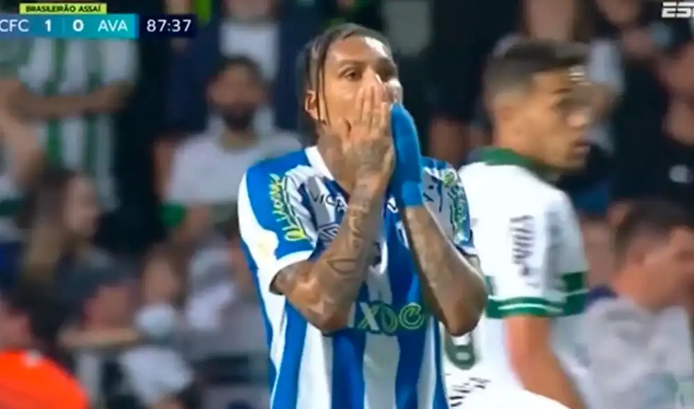 Paolo Guerrero llegó a Avaí en el 2022. Foto: captura de ESPN