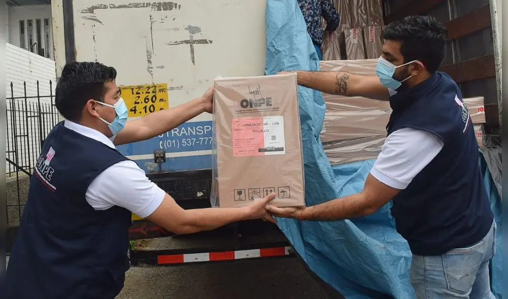 Material llegó a la sede central ODPE en Trujillo para su distribución. Foto: ODPE Material llegó a la sede central ODPE en Trujillo para su distribución. Foto: ODPE