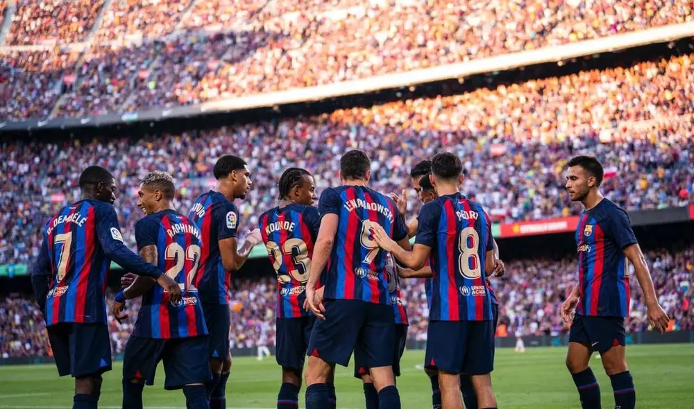 Los dirigidos por Xavi lucen un gran juego. Foto: AFP