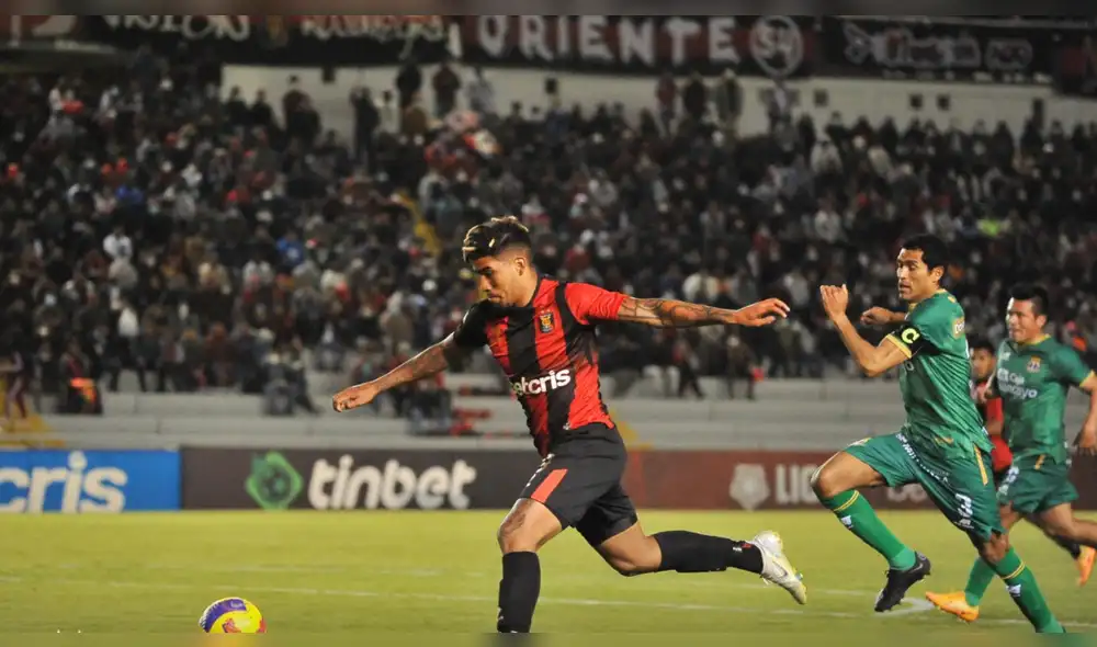 Melgar entrenó este domingo 28 y lo hará mañana 29 de agosto en el estadio de la UNSA. Foto: FBC Melgar Melgar entrenó este domingo 28 y lo hará mañana 29 de agosto en el estadio de la UNSA. Foto: FBC Melgar