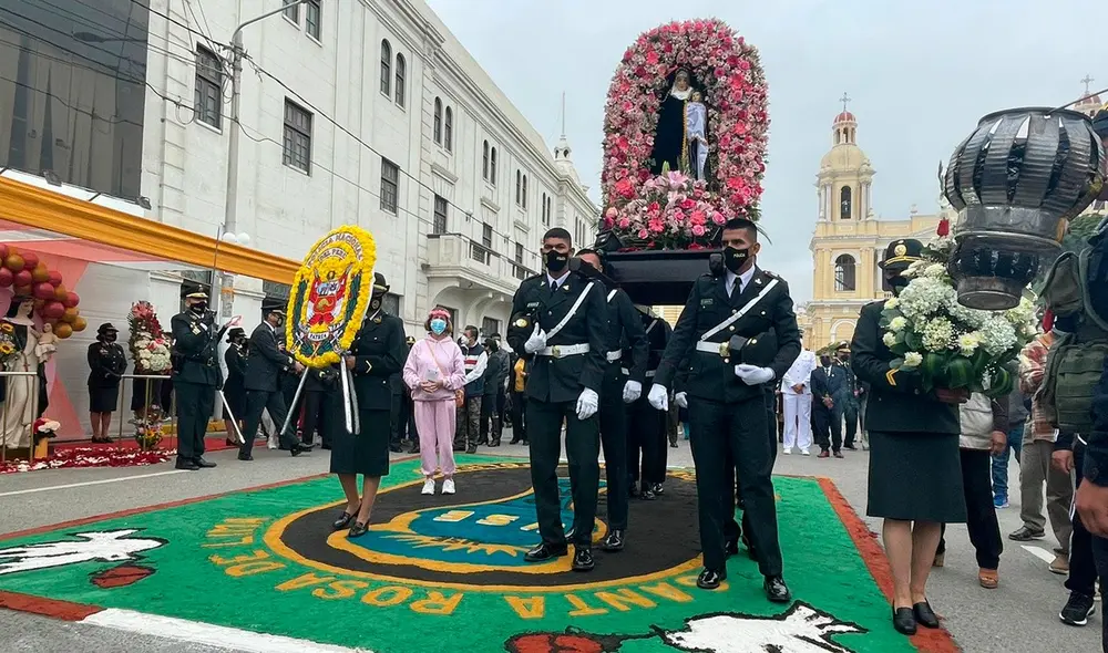 Cada año la Policía Nacional del Perú le rinde homenaje a Isabel Flores de Oliva el 30 de agosto. Foto: Rosa Quincho URPI/LR. Cada año la Policía Nacional del Perú le rinde homenaje a Isabel Flores de Oliva el 30 de agosto. Foto: Rosa Quincho URPI/LR.