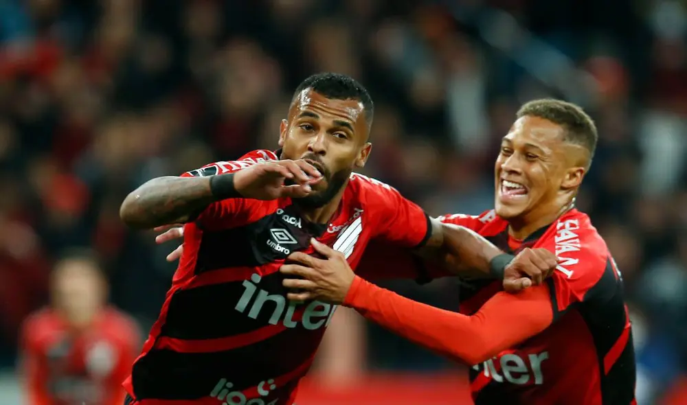 Paranaense se quedó con la victoria en el partido de ida. Foto: EFE