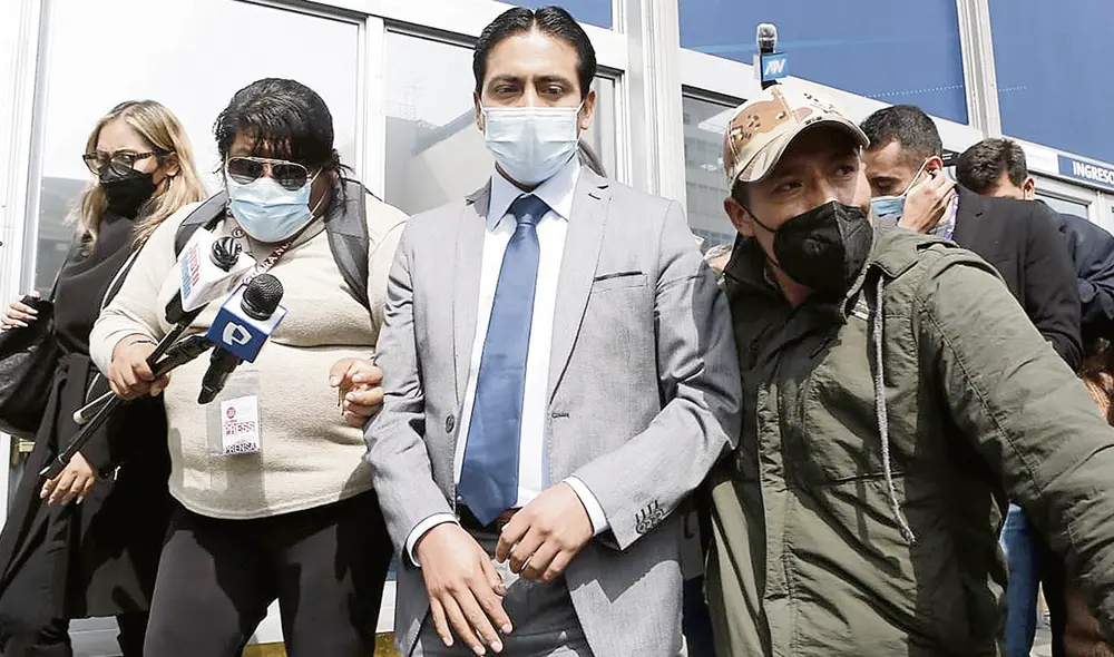 Sin sanción. A Freddy Díaz lo denuncian por violar a una de sus trabajadoras, pero sus colegas congresistas no apuran el paso. Foto: Marco Cotrina/La República