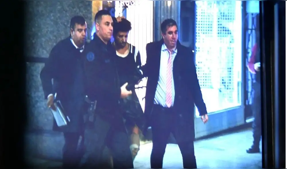 El sujeto que apuntó con un arma a Cristina Fernández fue identificado como Fernando Andrés Sabag Montiel, de 35 años. Foto: Clarín El sujeto que apuntó con un arma a Cristina Fernández fue identificado como Fernando Andrés Sabag Montiel, de 35 años. Foto: Clarín