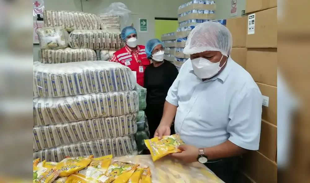 En Ignacio Escudero, la entrega de los productos no perecibles fueron un total 43 toneladas. Foto: Qali Warma