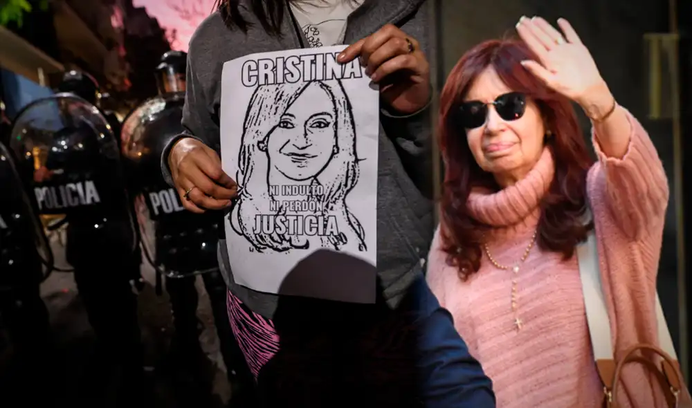 Cristina Kirchner reapareció un día después del atentado en su contra, acontecido mientras saludaba a unos simpatizantes cerca de su casa en el barrio de Recoleta. Foto: Composición/LR/EFE Cristina Kirchner reapareció un día después del atentado en su contra, acontecido mientras saludaba a unos simpatizantes cerca de su casa en el barrio de Recoleta. Foto: Composición/LR/EFE