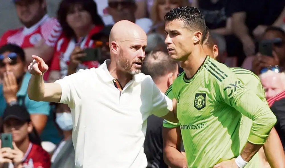 Cristiano Ronaldo suma 3 suplencias de manera consecutiva con Ten Hag en el banco. Foto: AFP Cristiano Ronaldo suma 3 suplencias de manera consecutiva con Ten Hag en el banco. Foto: AFP