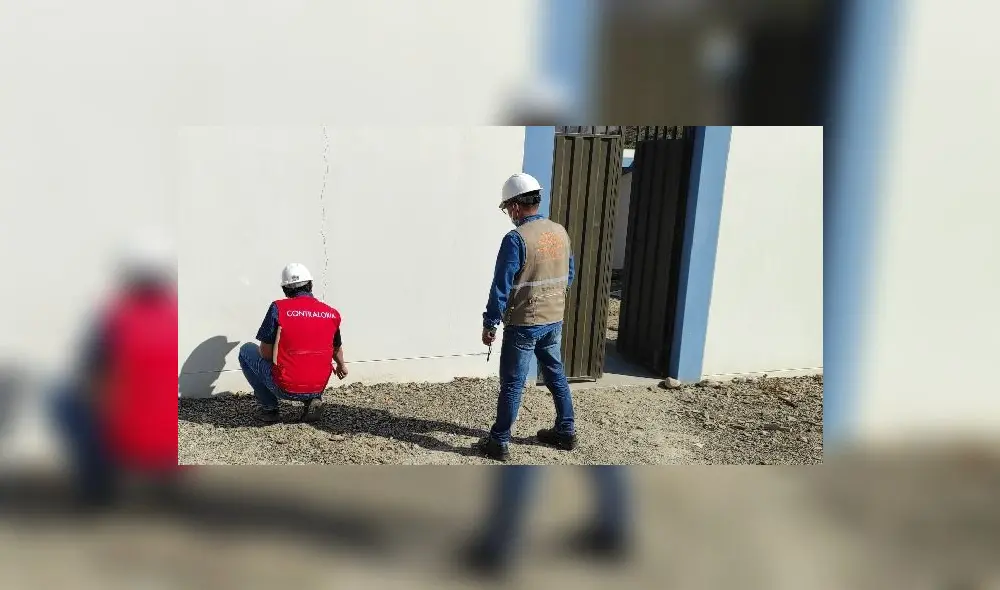 Peritos de CGR verifican los parámetros indicados en el expediente técnico. Foto: CGR