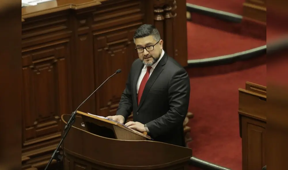 Geiner Alvarado se presentó ante el Pleno del Congreso para responder pliego interpelatorio. Fotos: Gerardo Marín / La República