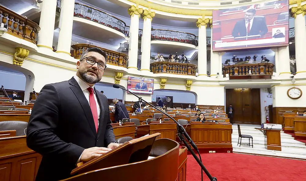 Moción. Ministro Geiner Alvarado no fue convincente al deslindar de los 'Los Chiclayanos'. Foto: difusión Moción. Ministro Geiner Alvarado no fue convincente al deslindar de los 'Los Chiclayanos'. Foto: difusión